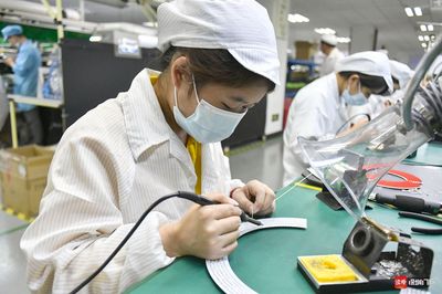 東莞企業全面發力，手機軟件產業掀起生產熱潮
